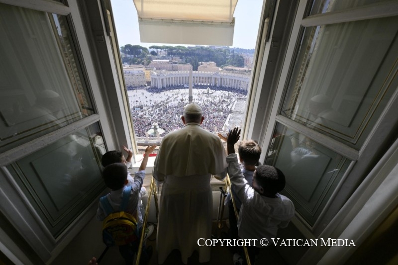Papa Francisco: «¿… estoy dispuesto a decir “sí” cada día, aunque cueste?».